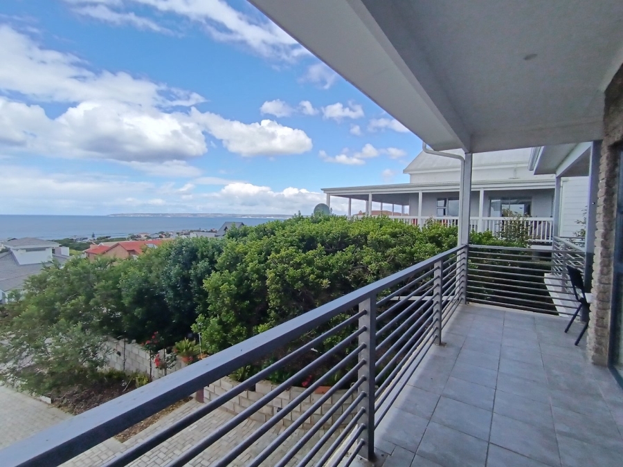 4 Bedroom Property for Sale in Tergniet Western Cape